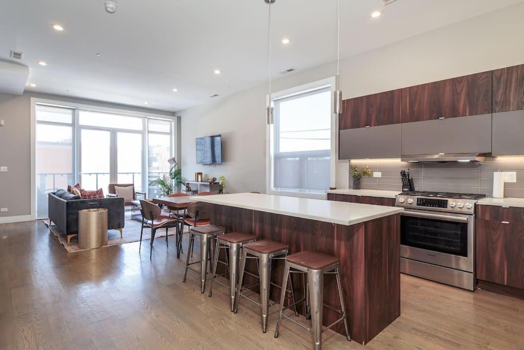 Breathtaking Downtown Penthouse A - Sleeps 11 Villa Chicago Exterior foto